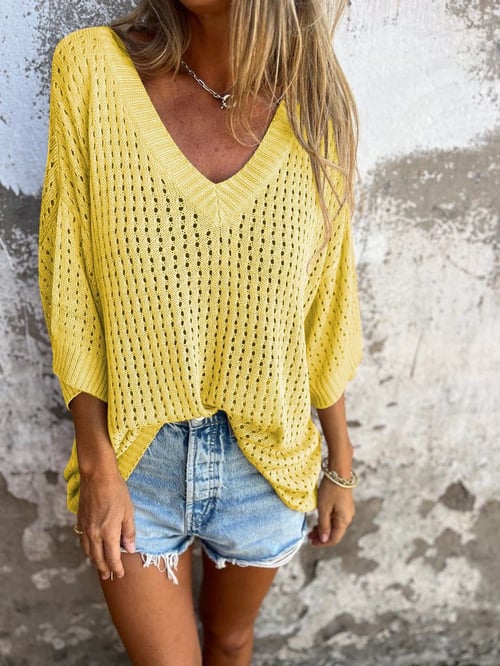 🔥Hot Sale 49% OFF🔥V-neck Hollow Knitted Top🍀