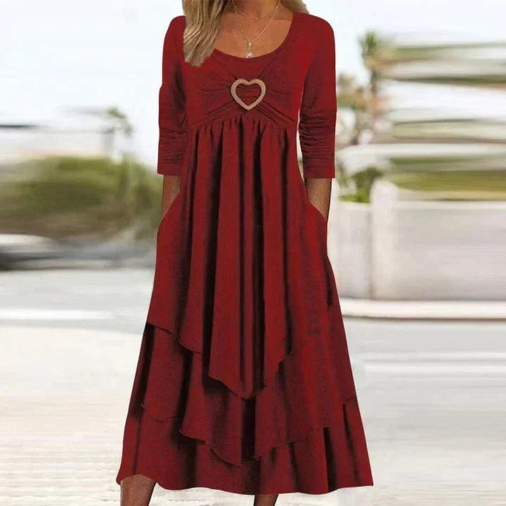 Bestseller🏆👗 Tiered Midi Dress with Heart Accent – Flattering A-Line & Breezy Fabric for Travel or Gatherings
