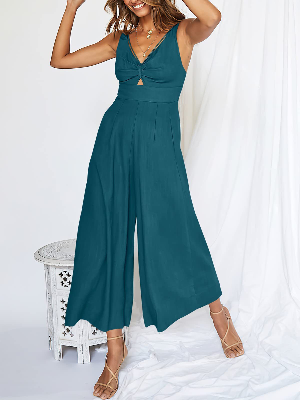 💃🔥🔥Create your unique charm with our V-neck high waist jumpsuit, and be the center of attention at any party!🔥✈️🔥