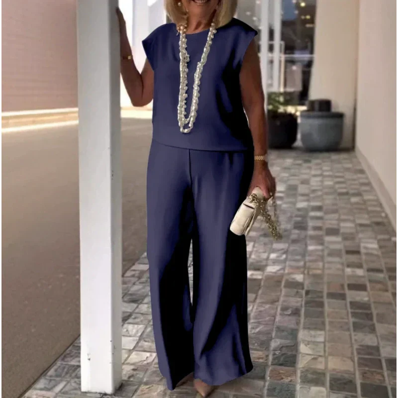 Women's Crew Neck Sleeveless Top and Pants Set