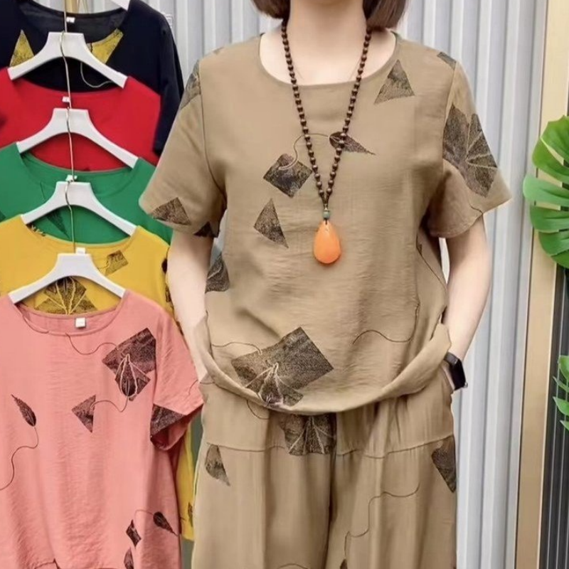 🌈lots of people are repurchasing-❤️Women’s Printed Short-Sleeved Top & Cropped Pants Set  ✨👚👖