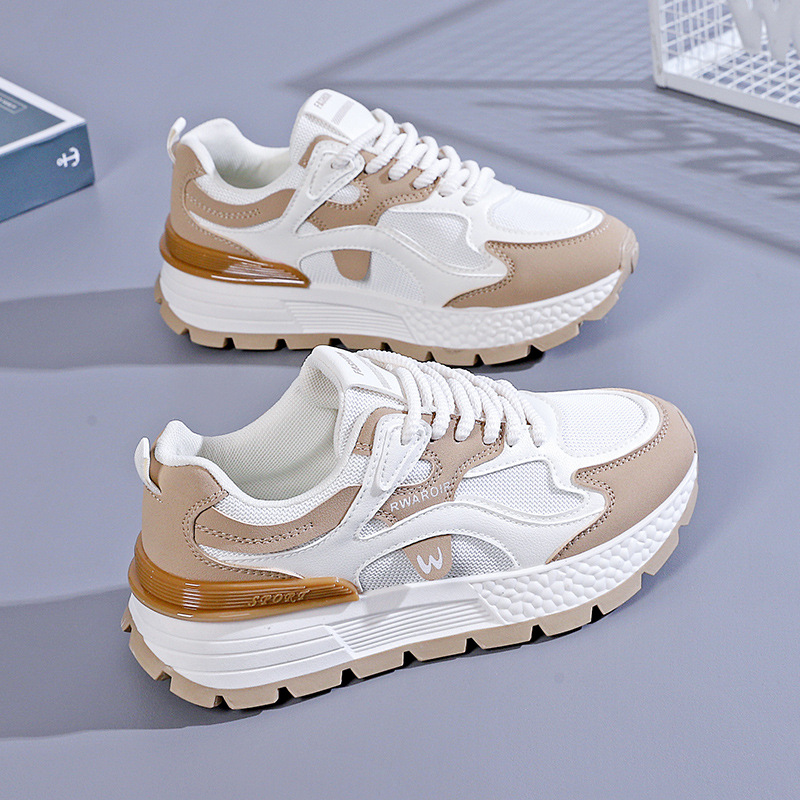 Women’s Lightweight Chunky Sneakers