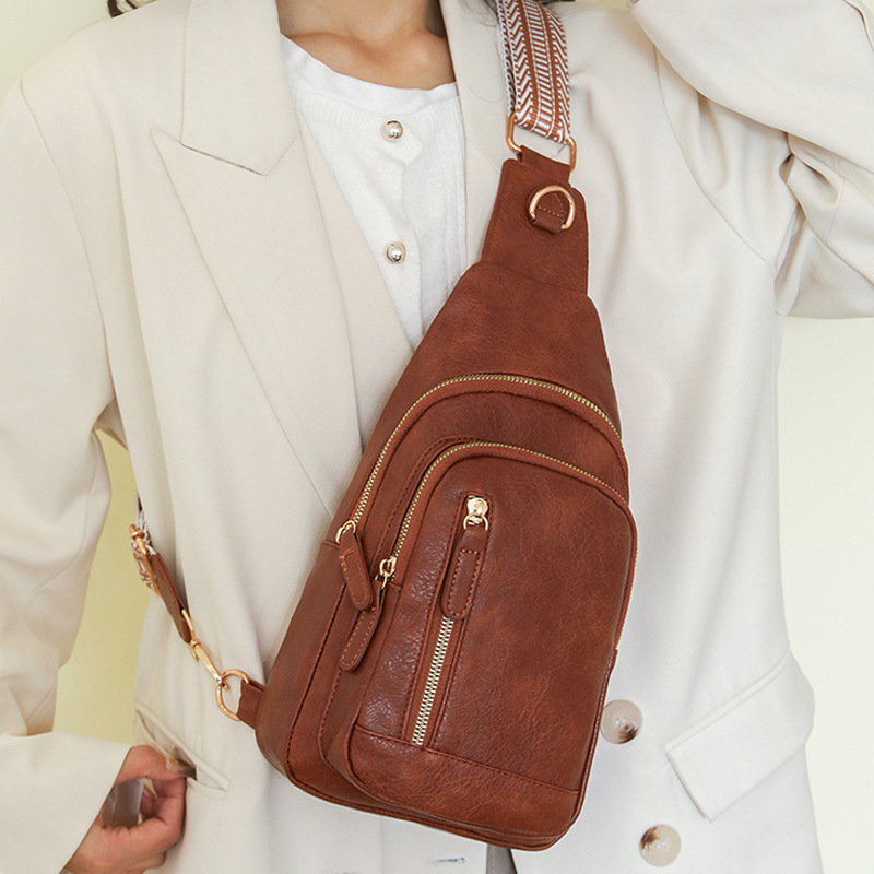 Women's Fashionable Casual Large Capacity Bag