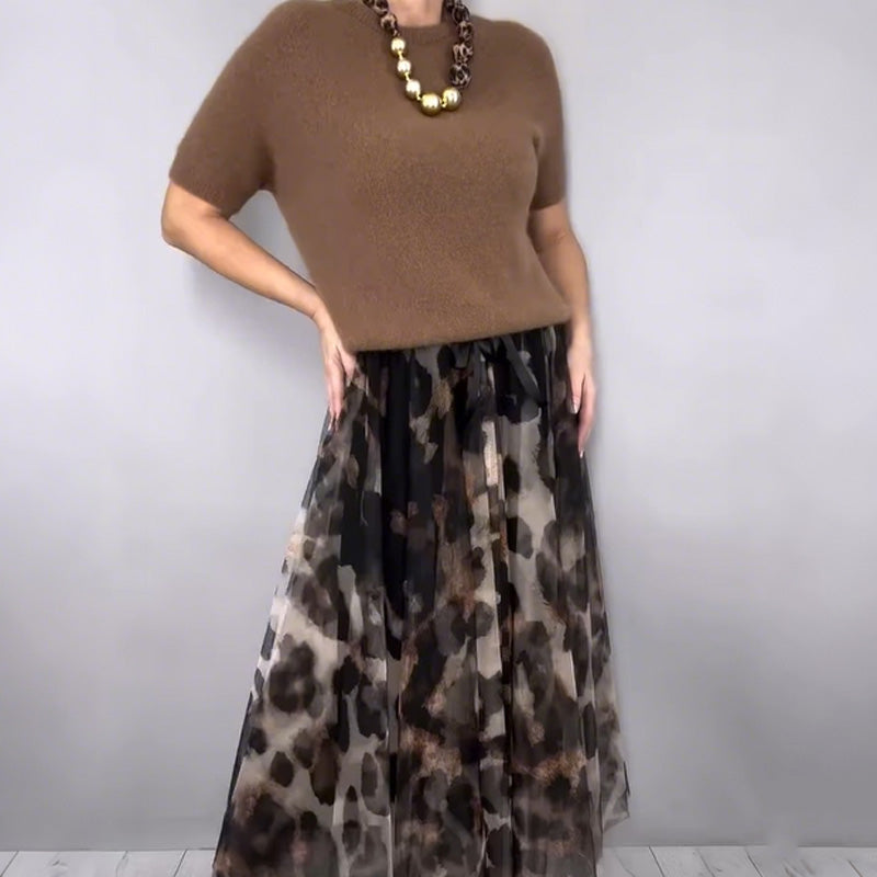 🔥Women's Two-Piece Sweater & Leopard Flowy Skirt Set
