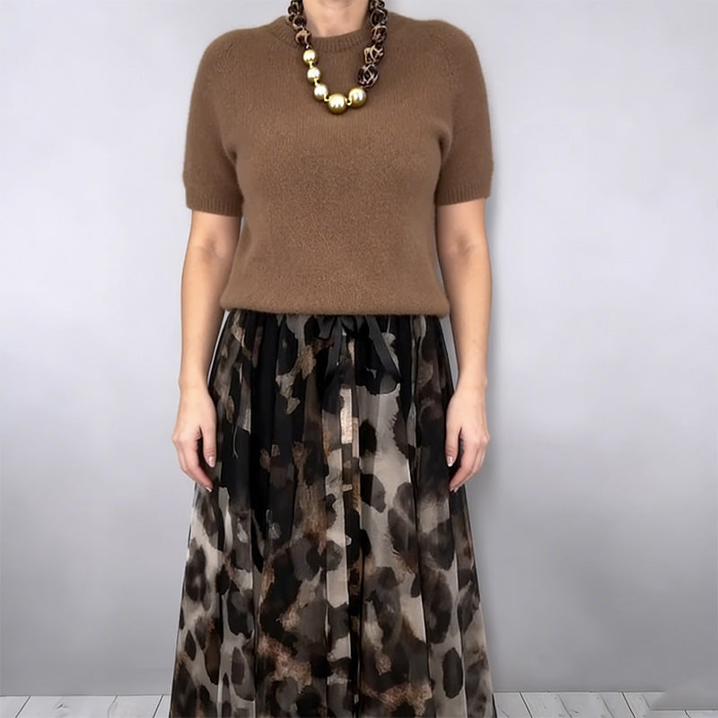 🔥Women's Two-Piece Sweater & Leopard Flowy Skirt Set