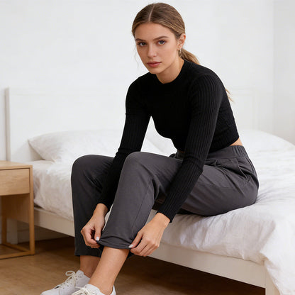 Women's Plus Size Tapered Pants with Pockets