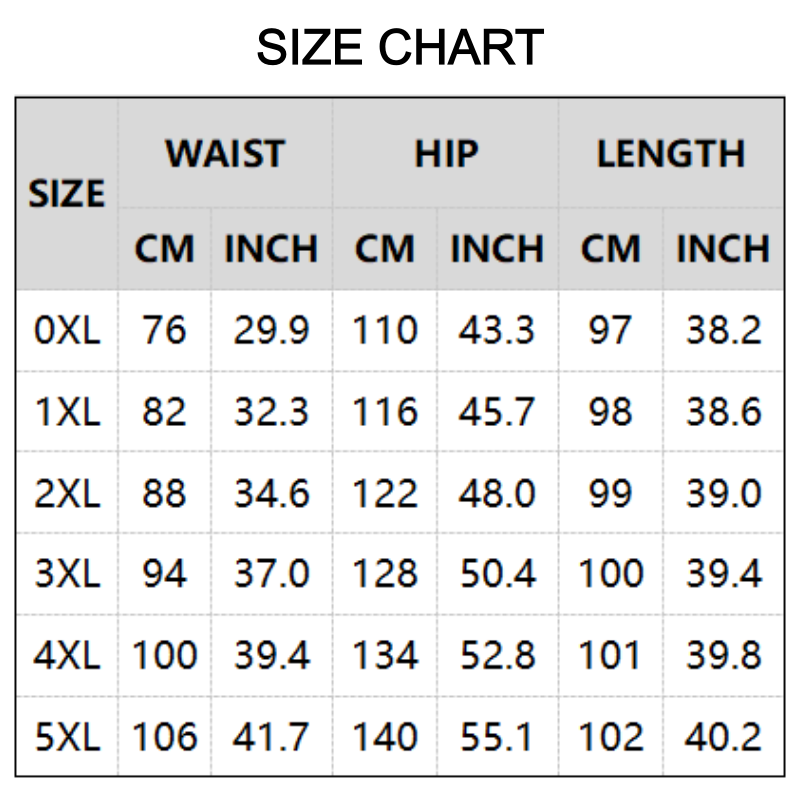 Women's Plus Size Tapered Pants with Pockets