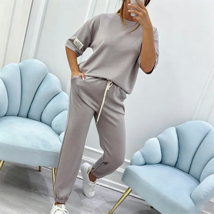 💥NEW HOT SALE💥Women's Casual Short Sleeve Top & Pants Set