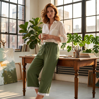 Women's Lace Trim Wide-Leg Capri Pants