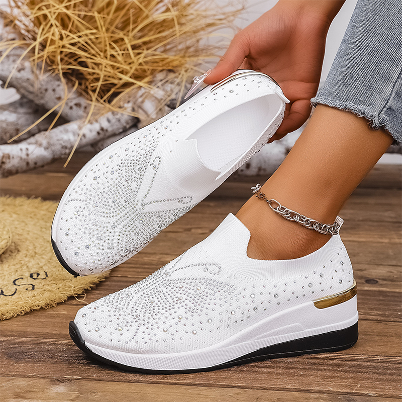 👟Women's Rhinestone Butterfly Slip-On Sneakers - Sparkle With Every Step ✨