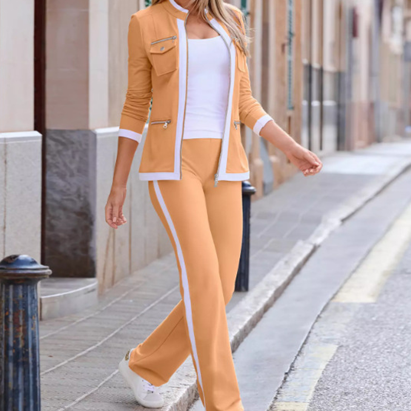 ✨ Women's Sporty Chic Two-Piece Tracksuit Set – Stylish Comfort For Everyday & Travel🤍