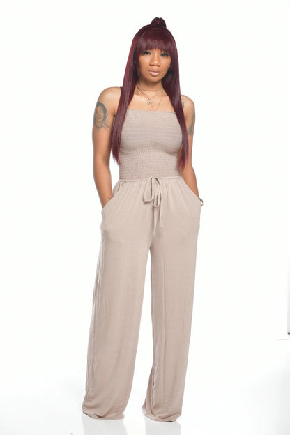 🔥2024 Hot Sale 49%-OFF🔥Off Shoulder Solid Color Smocked Jumpsuit
