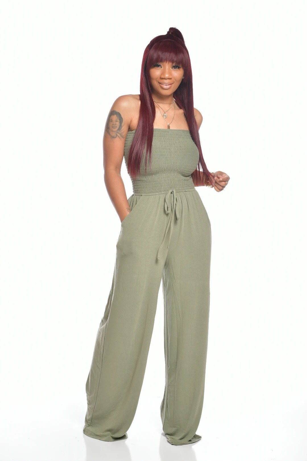 🔥2024 Hot Sale 49%-OFF🔥Off Shoulder Solid Color Smocked Jumpsuit