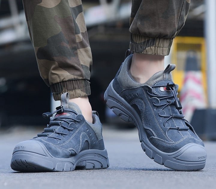 NON-SLIP COMPOSITE TOE WORK SHOES